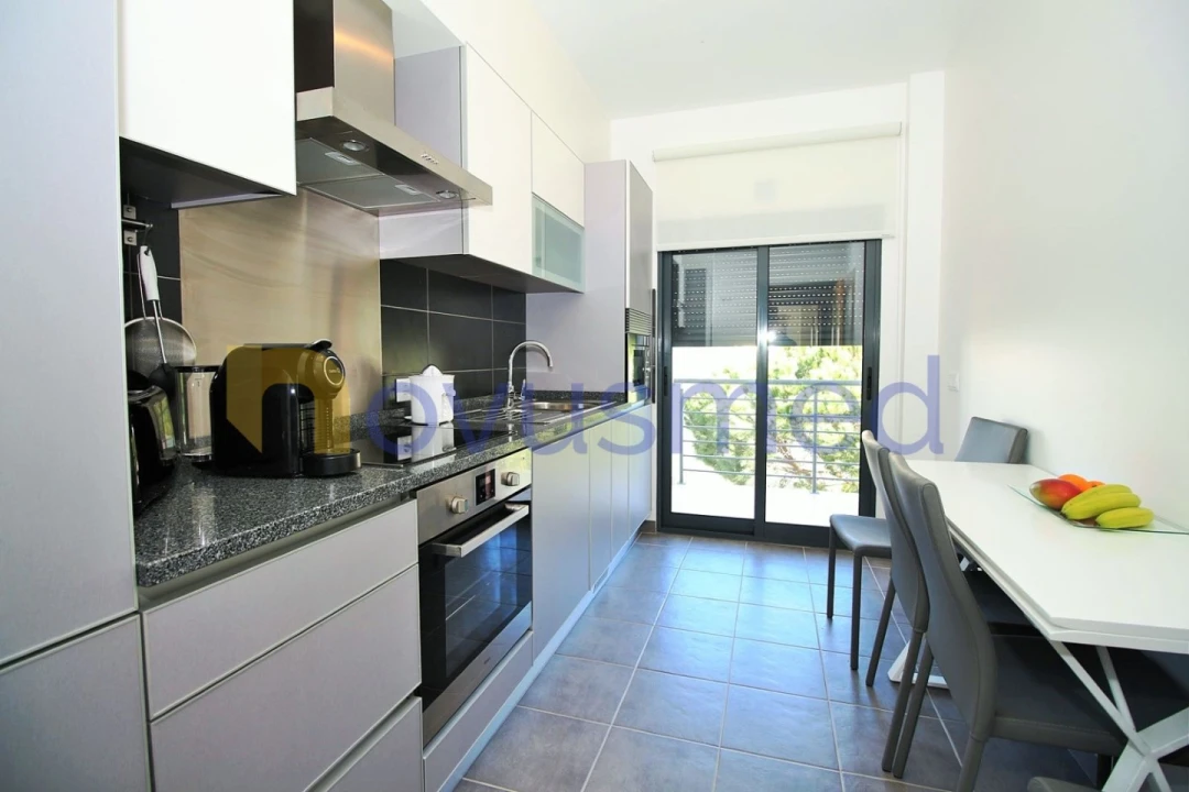 Apartamento T2 para Arrendamento férias em Albufeira e Olhos de Água Foto 4