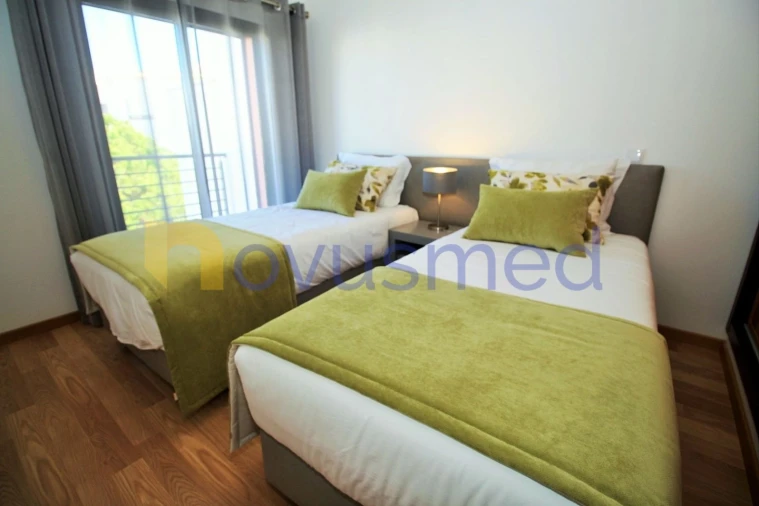 Apartamento T2 para Arrendamento férias em Albufeira e Olhos de Água Foto 8