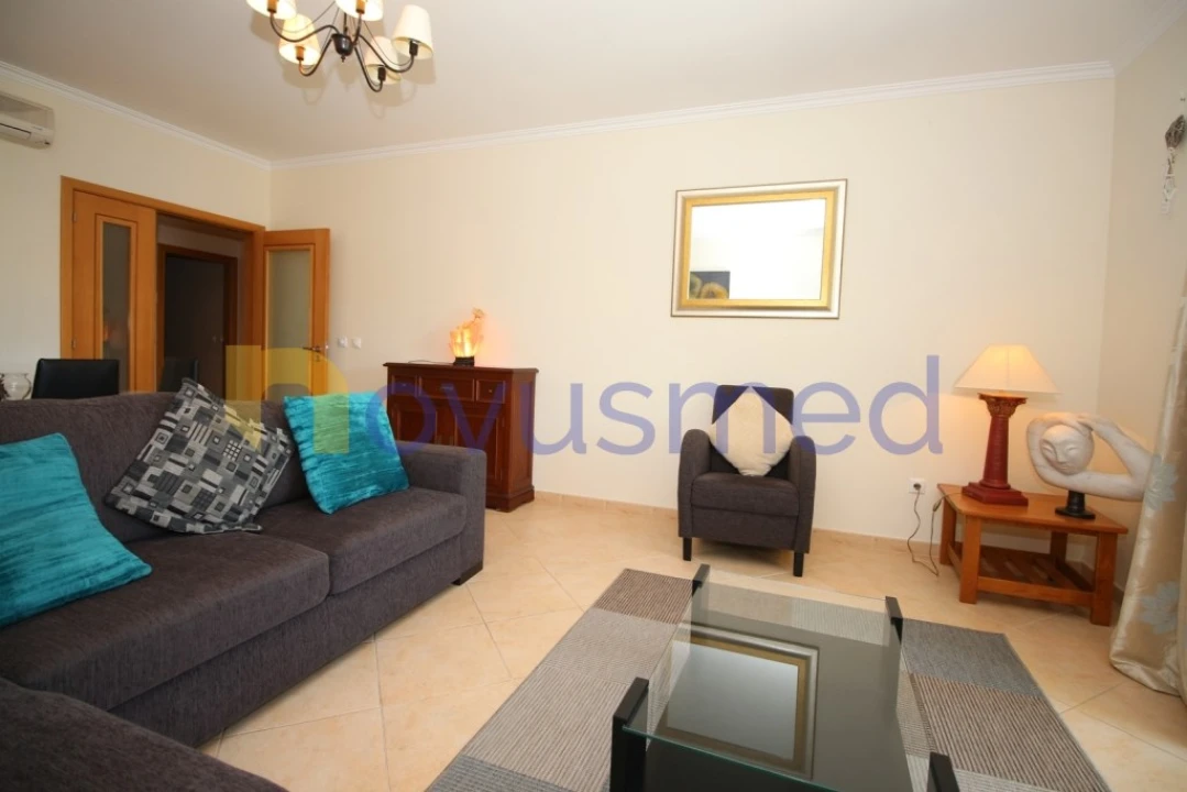 Apartamento T2 para Arrendamento férias em Albufeira e Olhos de Água Foto 8