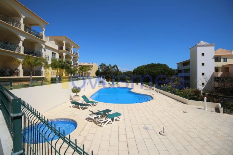 Apartamento T2 para Arrendamento férias em Albufeira e Olhos de Água Foto 4