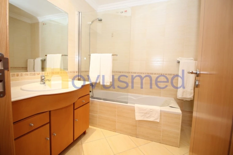 Apartamento T2 para Arrendamento férias em Albufeira e Olhos de Água Foto 15