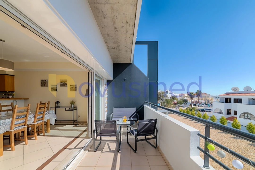 Apartamento T2 para Arrendamento férias em Albufeira e Olhos de Água Foto 4