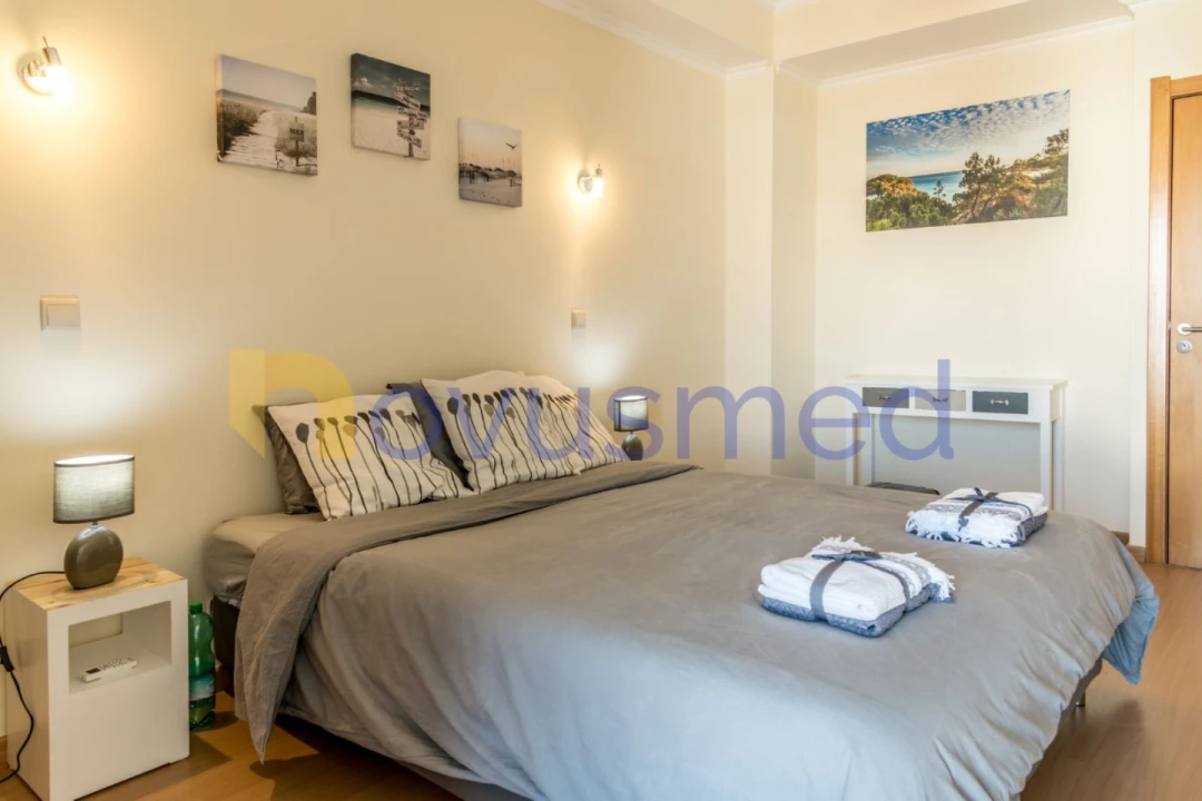 Apartamento T2 para Arrendamento férias em Albufeira e Olhos de Água Foto 13