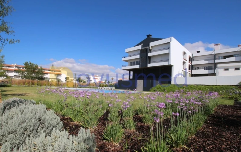 Apartamento T2 para Arrendamento férias em Albufeira e Olhos de Água Foto 1