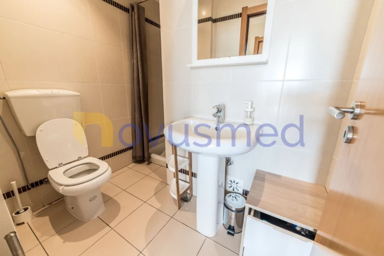 Apartamento T2 para Arrendamento férias em Albufeira e Olhos de Água Foto 16