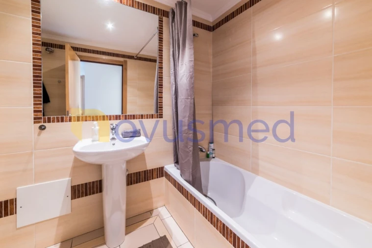 Apartamento T2 para Arrendamento férias em Albufeira e Olhos de Água Foto 18