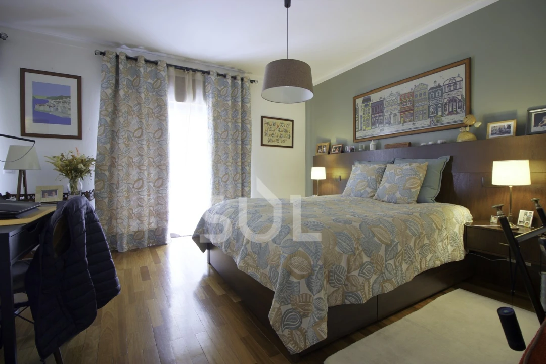 Apartamento T5 para Venda em Portimão Foto 38