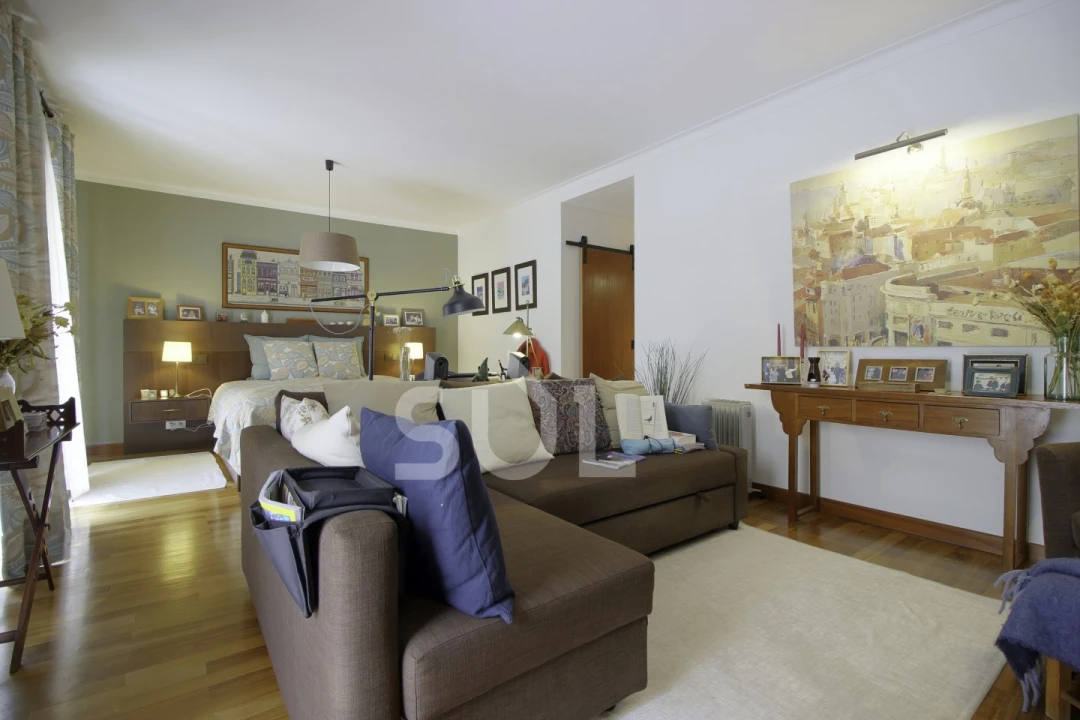 Apartamento T5 para Venda em Portimão Foto 40