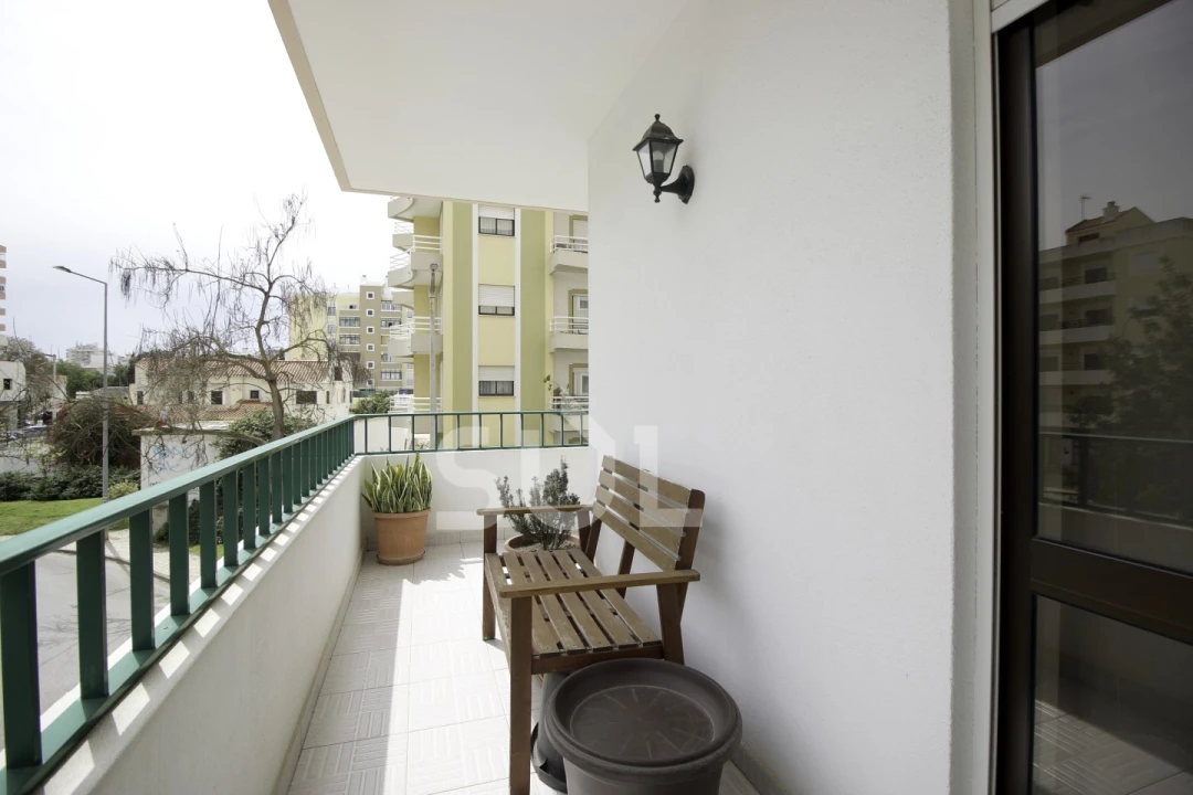 Apartamento T5 para Venda em Portimão Foto 43