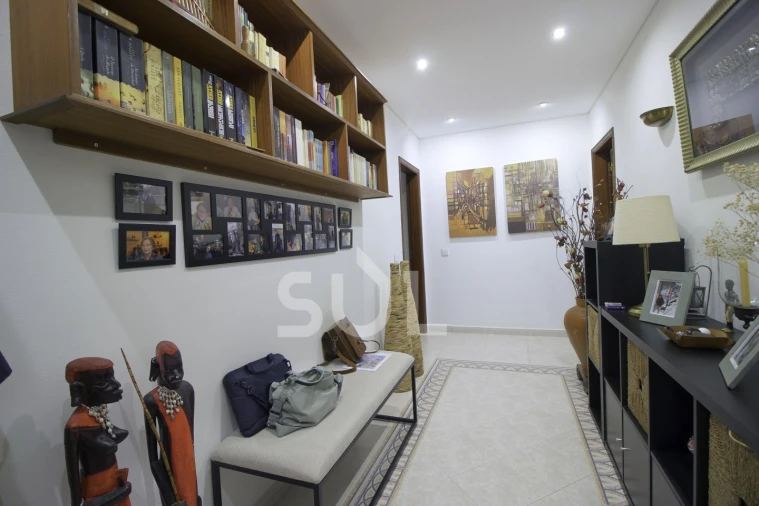 Apartamento T5 para Venda em Portimão Foto 30