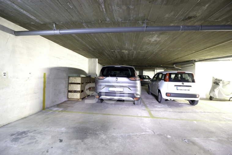 Apartamento T5 para Venda em Portimão Foto 51