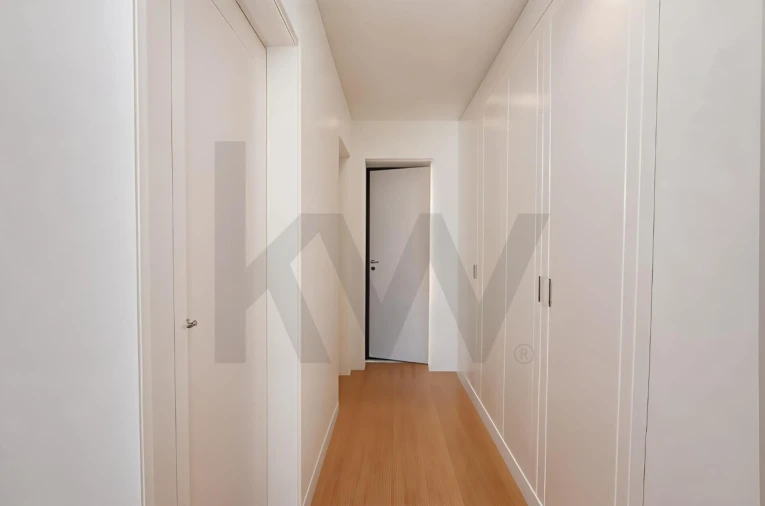 Apartamento T5 para Venda em Belém Foto 2