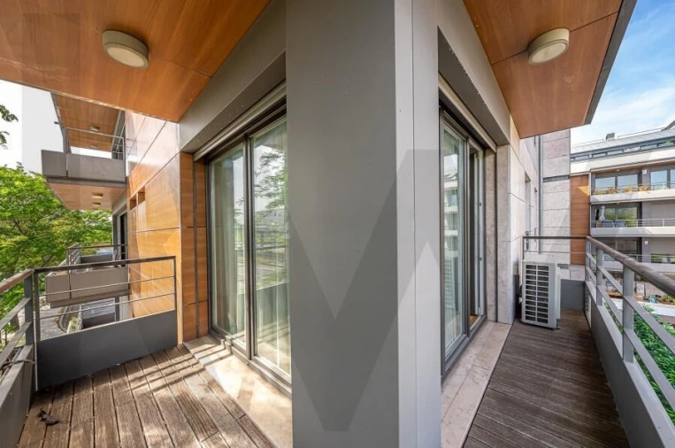 Apartamento T5 para Venda em Belém Foto 18