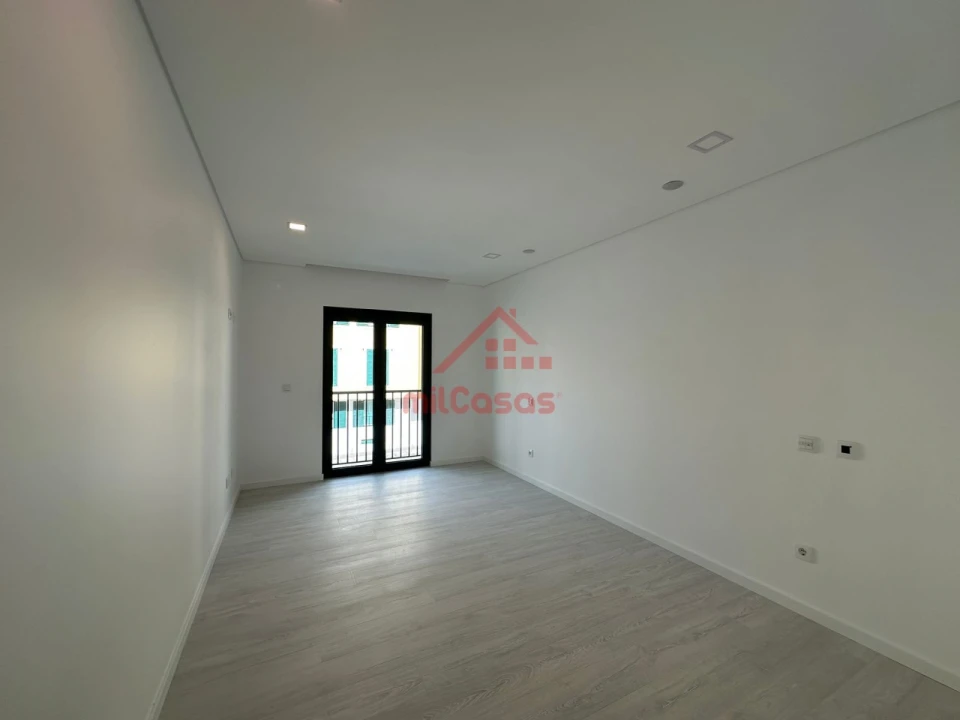 Apartamento T2 para Venda em Ericeira Foto 19