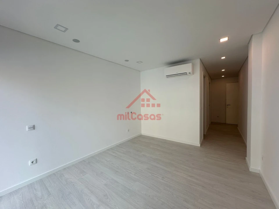 Apartamento T2 para Venda em Ericeira Foto 30