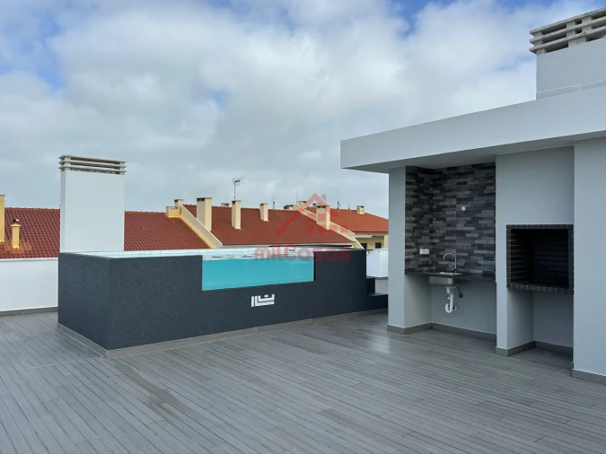 Apartamento T2 para Venda em Ericeira Foto 3