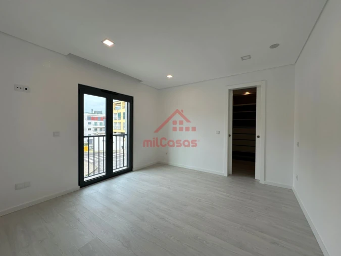 Apartamento T2 para Venda em Ericeira Foto 12