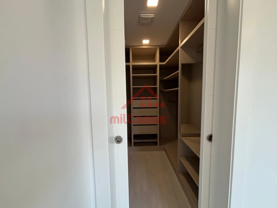 Apartamento T3 para Venda em Ericeira Foto 5