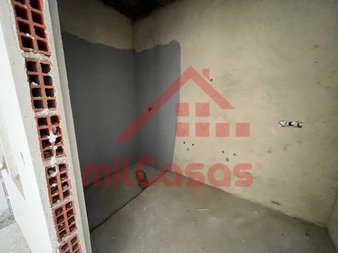 Apartamento T1 para Venda em Ericeira Foto 9