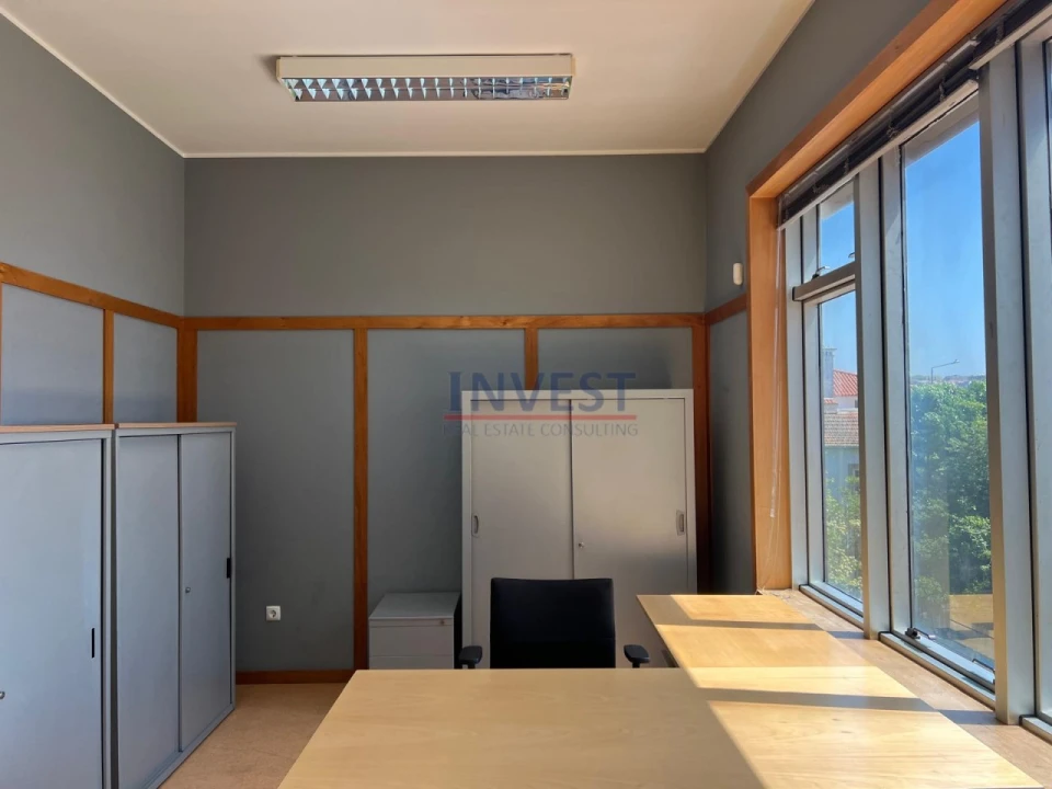 Escritório para Arrendamento em Aldoar, Foz do Douro e Nevogilde Foto 8