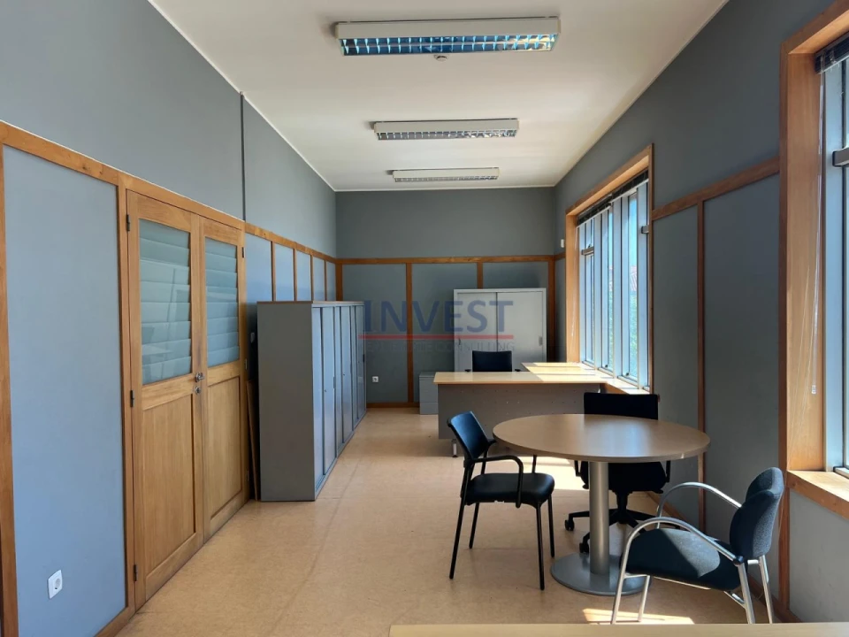 Escritório para Arrendamento em Aldoar, Foz do Douro e Nevogilde Foto 16