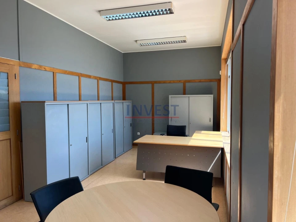 Escritório para Arrendamento em Aldoar, Foz do Douro e Nevogilde Foto 17