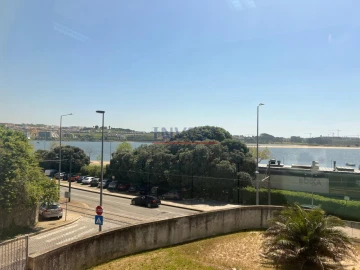 Escritório para Arrendamento em Aldoar, Foz do Douro e Nevogilde