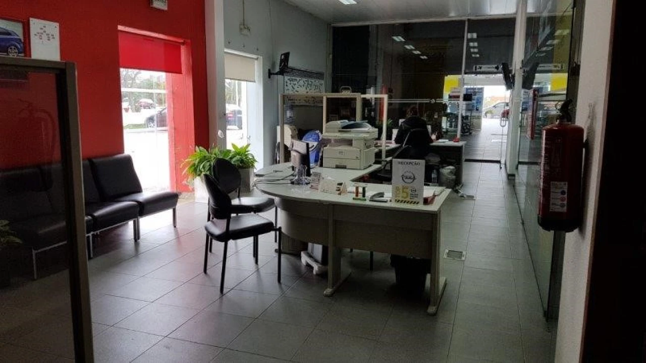 Armazém para Venda em Alhos Vedros Foto 5