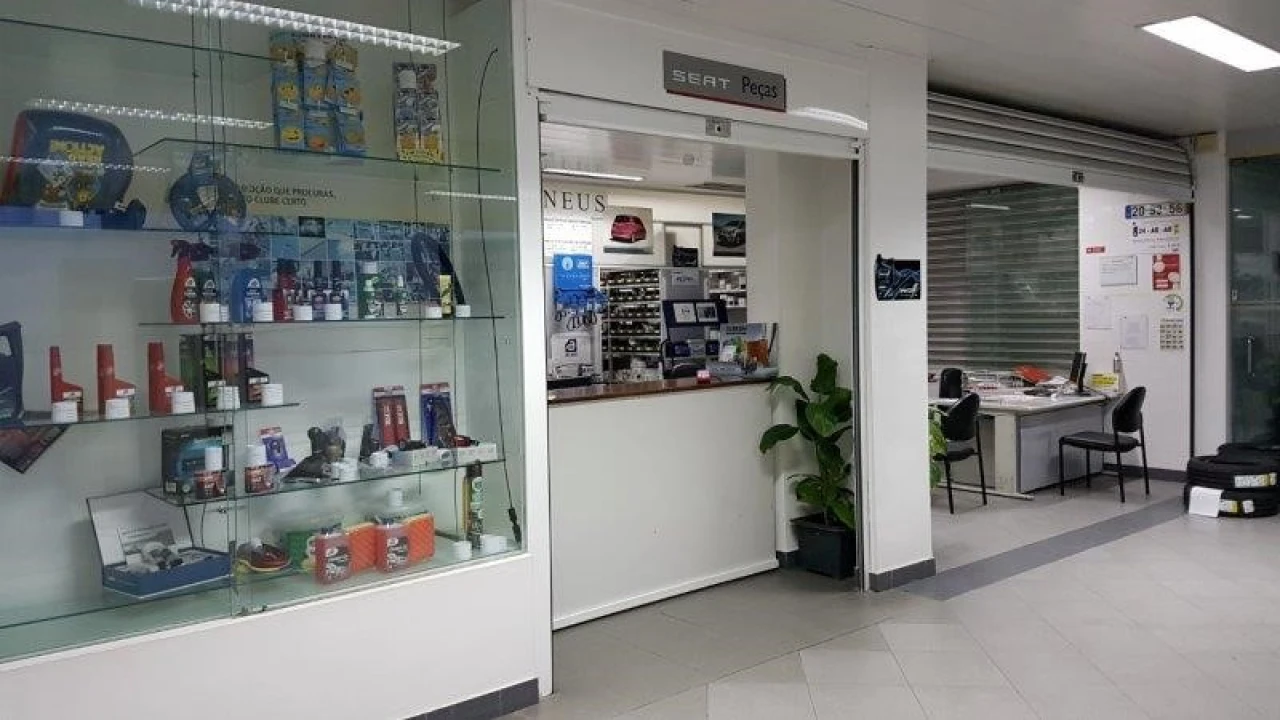 Armazém para Venda em Alhos Vedros Foto 10