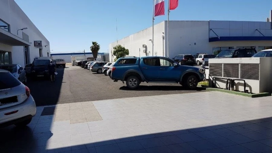 Armazém para Venda em Alhos Vedros Foto 4