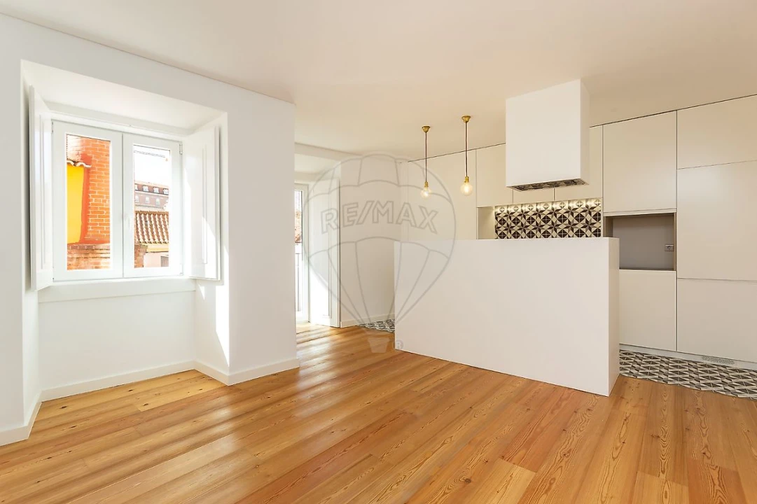 Apartamento T1 para Venda em Santa Maria Maior Foto 11