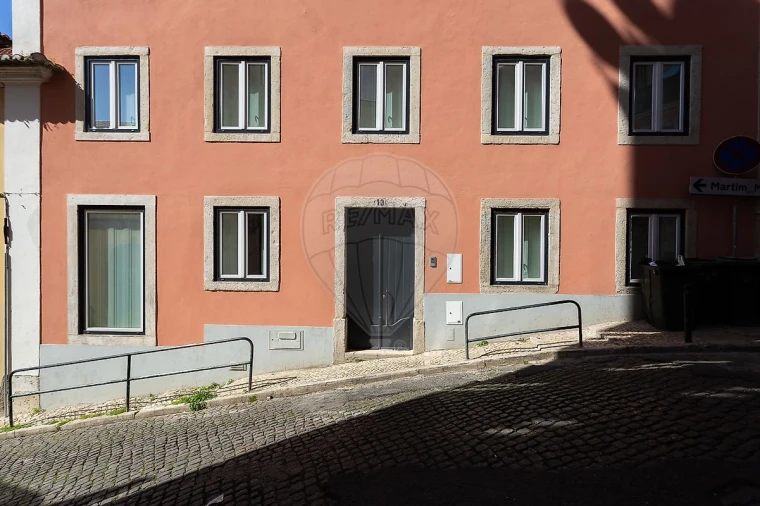 Apartamento T1 para Venda em Santa Maria Maior Foto 11
