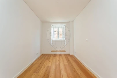Apartamento T2 para Venda em Santa Maria Maior