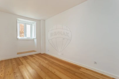 Apartamento T2 para Venda em Santa Maria Maior