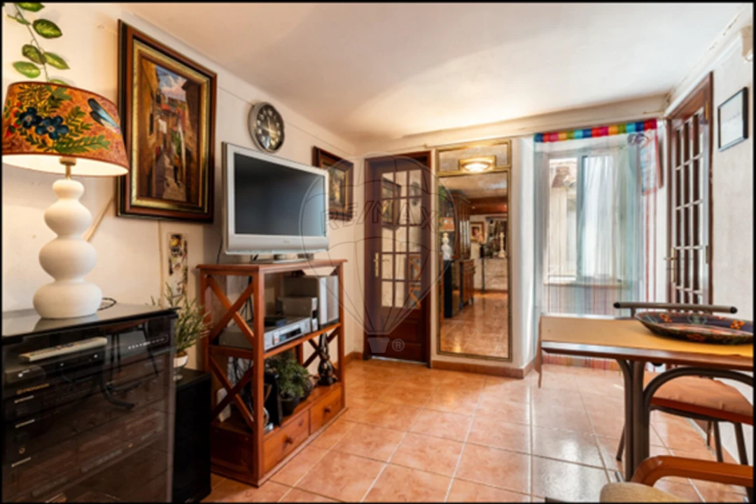 Apartamento T3 para Venda em Santa Maria Maior Foto 5