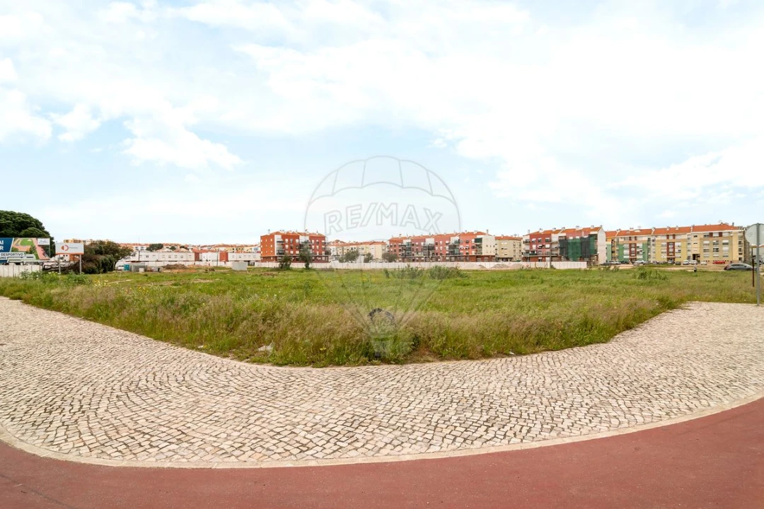 Terreno para Venda em Baixa da Banheira e Vale da Amoreira Foto 4