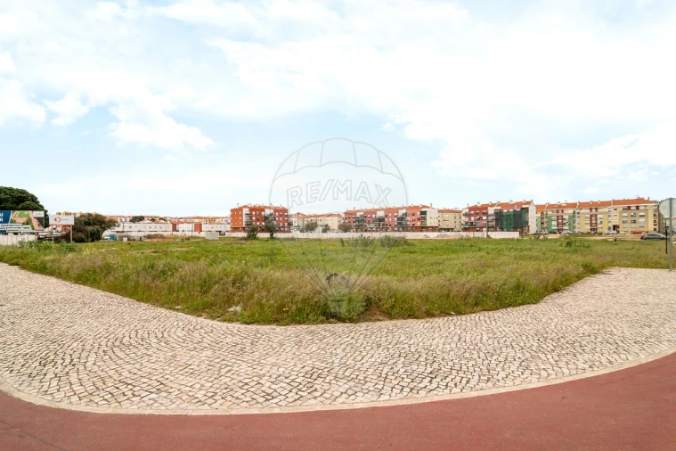 Terreno para Venda em Baixa da Banheira e Vale da Amoreira Foto 4