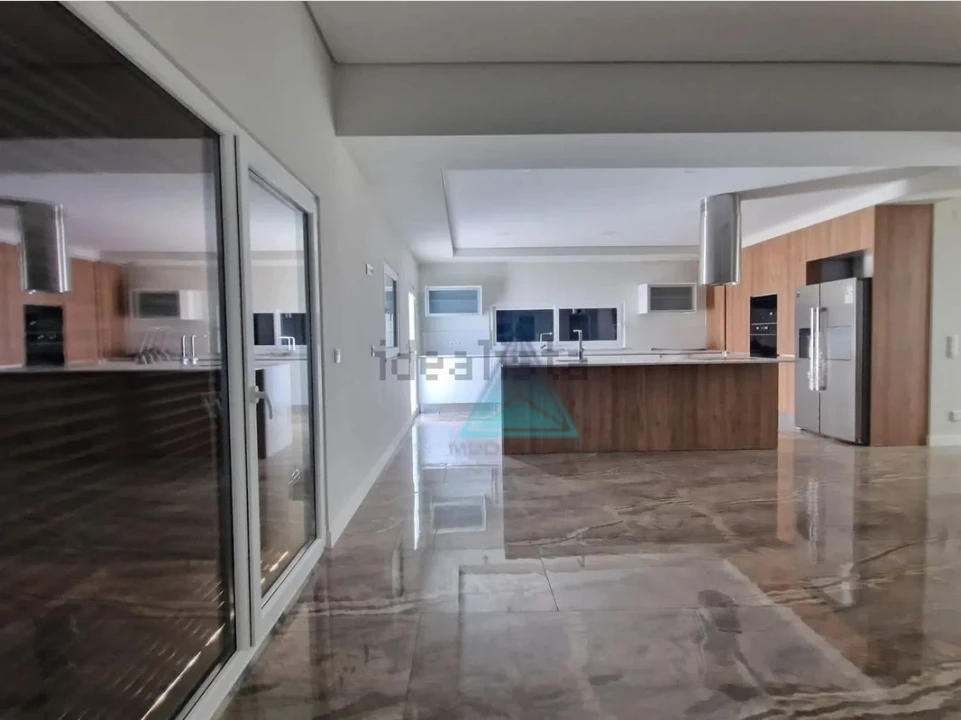 Moradia T5 para Venda em Azeitão (São Lourenço e São Simão) Foto 7