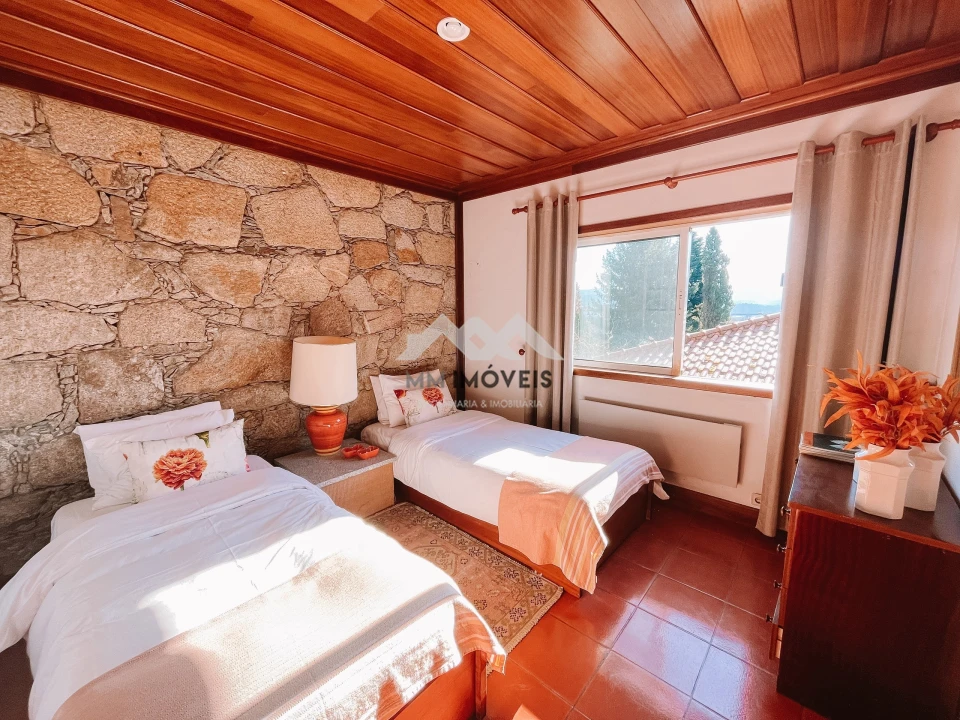 Quinta T6 para Venda em Mentrestido Foto 60