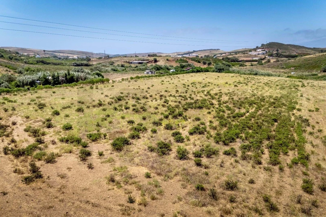 Terreno para Venda em Vila do Bispo e Raposeira Foto 2