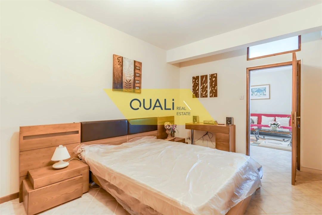 Moradia T5 para Venda em Canhas Foto 28