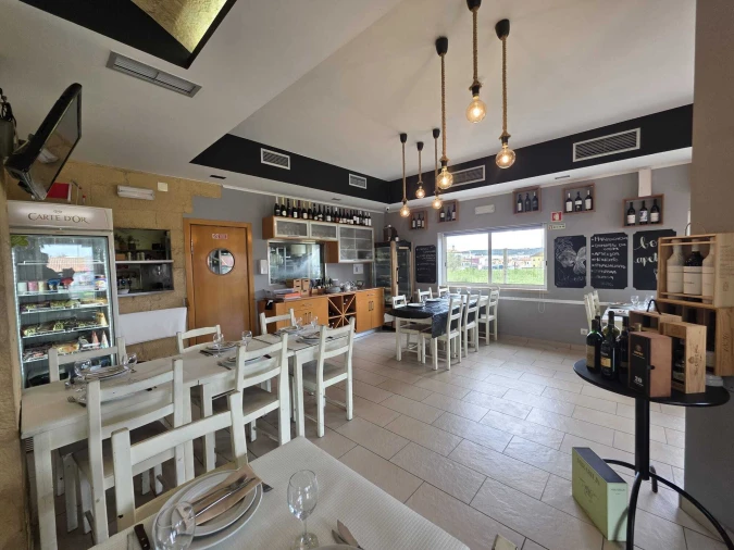 Negócio para Venda em Silveira Foto 14