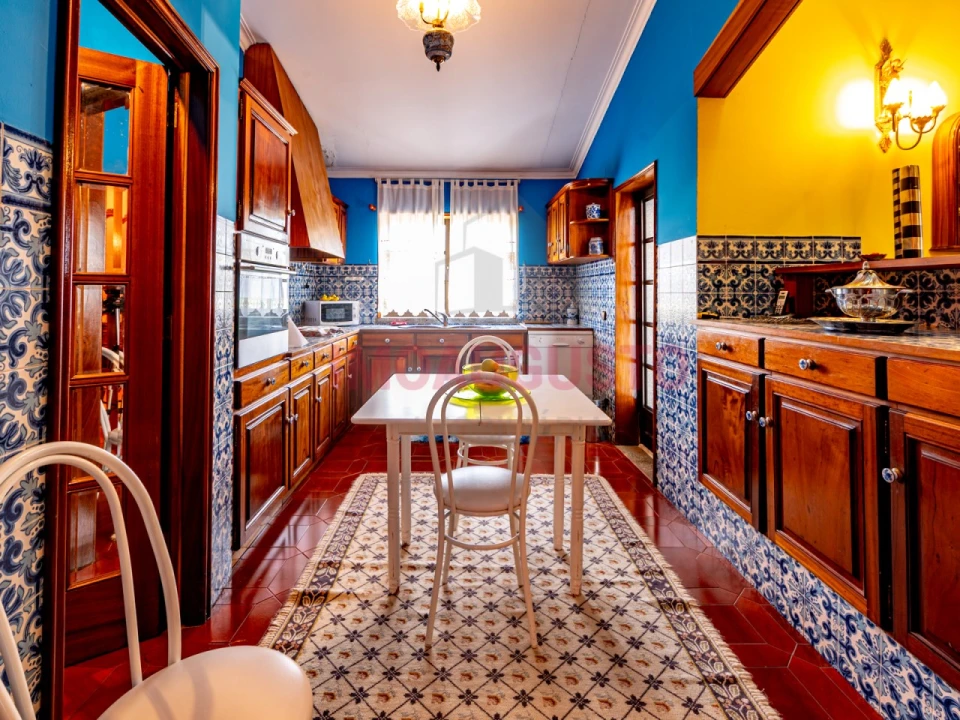 Moradia T6 para Venda em Souto Foto 16