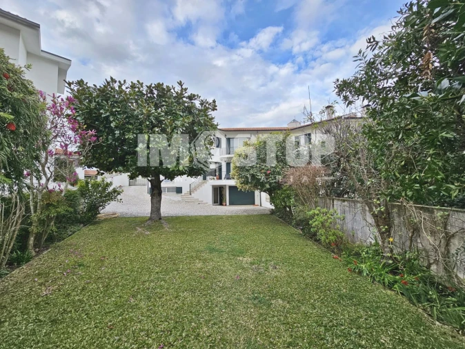 Moradia T4 para Venda em Recardães e Espinhel Foto 40