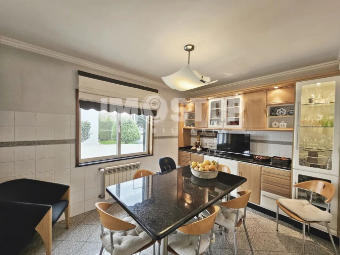 Moradia T4 para Venda em Recardães e Espinhel Foto 2