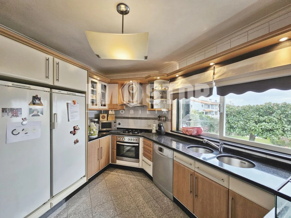 Moradia T4 para Venda em Recardães e Espinhel Foto 5