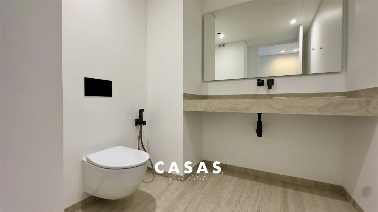 Apartamento T4 para Venda em São Martinho Foto 15