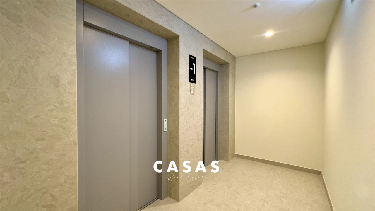 Apartamento T4 para Venda em São Martinho Foto 46