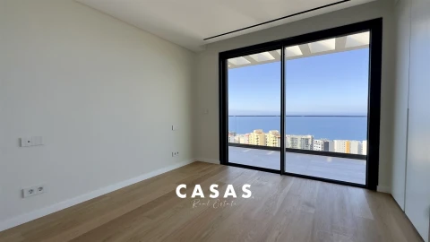 Apartamento T4 para Venda em São Martinho