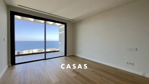 Apartamento T4 para Venda em São Martinho